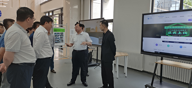 深耕教育科技，服務區域發展——臨汾市堯都區領導蒞臨寧志科技參觀考察
