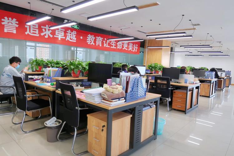 山西世紀(jì)文都教育科技有限公司 深耕教育信息咨詢，助力學(xué)子成長